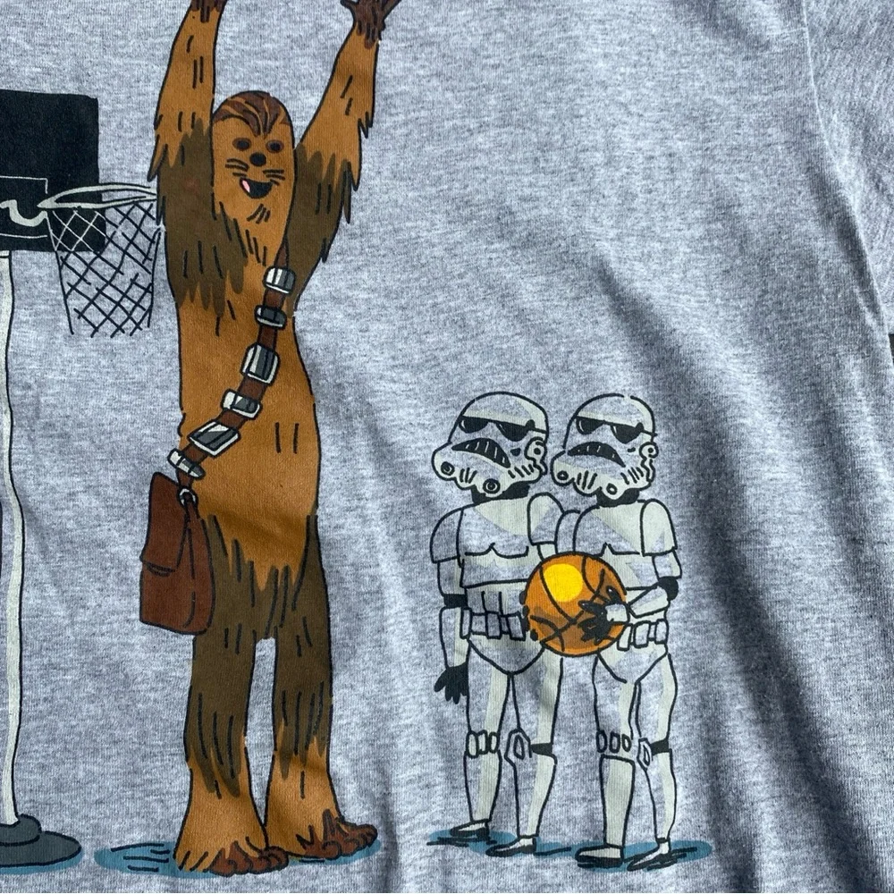 Star Wars Gray T-Shirt with Chewbacca and Stormtroopers - Picture 3 of 4